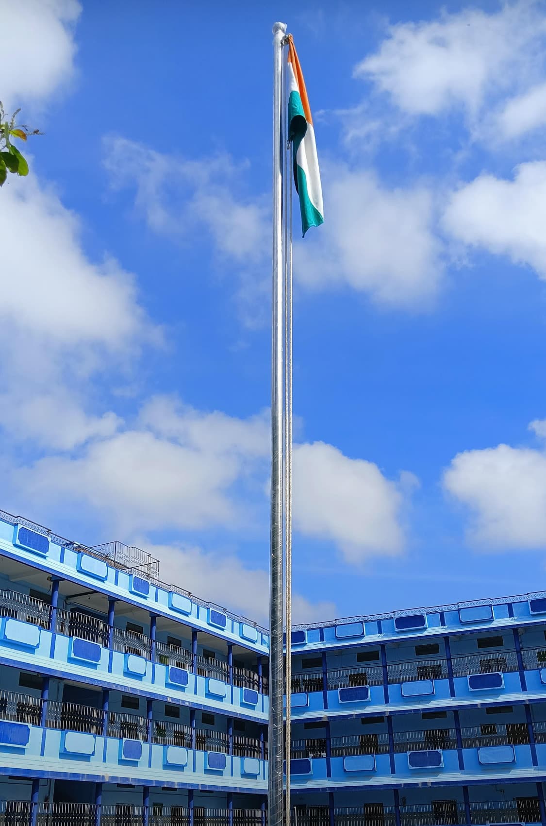 Flos Carmeli Convent School campus