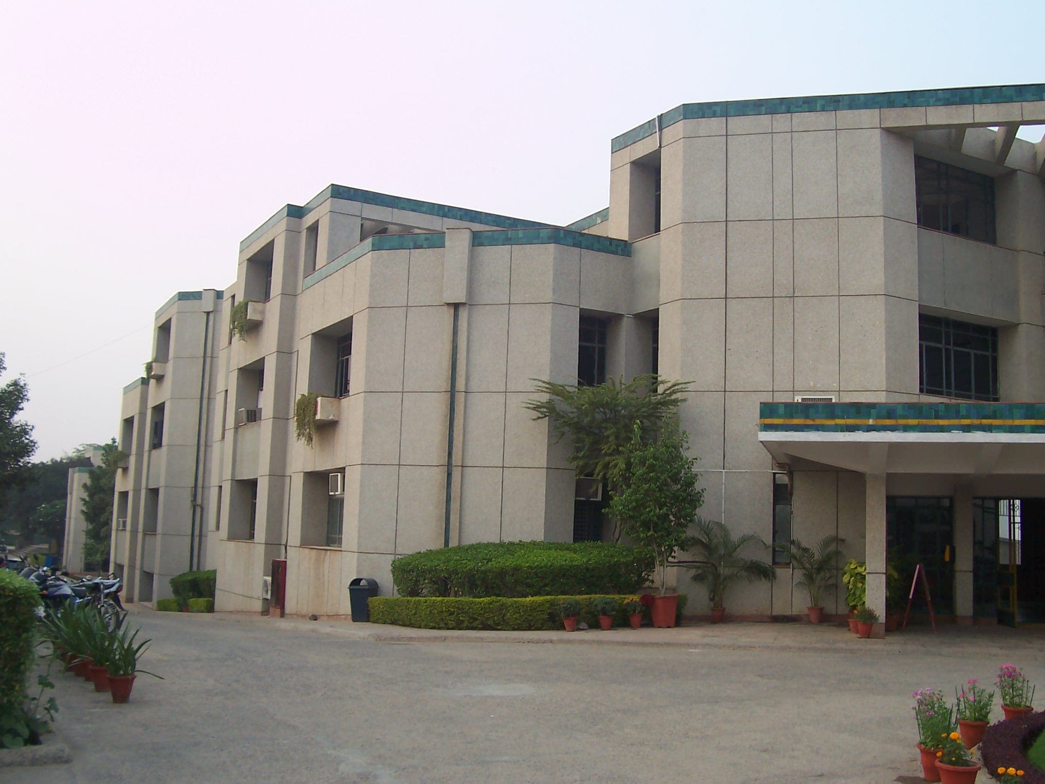 The Shri Ram School campus